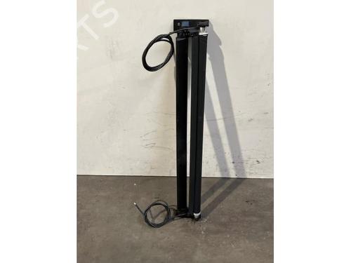 rear-parcel-shelf-mercedes-benz-glc-x254-2022-38823294 main image