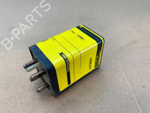 Used Electronic sensor Electronic sensor MERCEDES-BENZ E-CLASS (W210) E 200 (210.035) (136 hp) 38849189 38849189