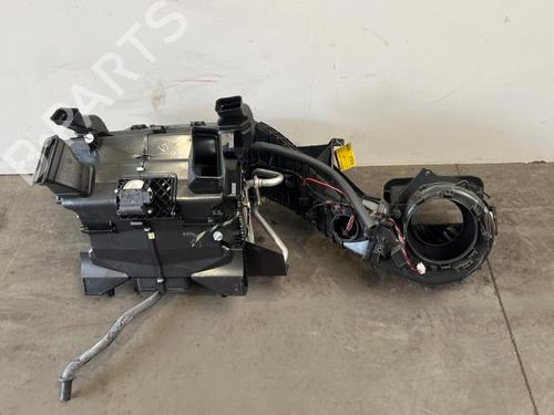 Used Heater matrix box Heater matrix box MERCEDES-BENZ SPRINTER 3,5-t Bus (B906) 311 CDI (906.731, 906.733, 906.735) (109 hp) 38826330 38826330