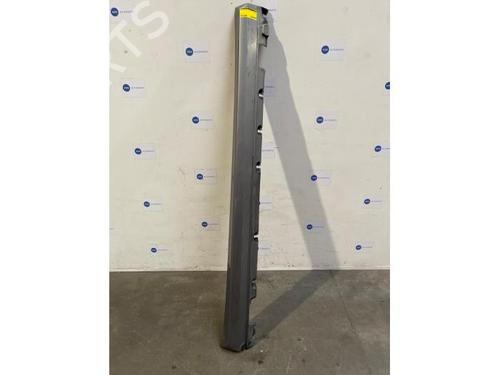 right-sideskirt-mercedes-benz-glk-class-x204-2008-2009-2010-2011-2012-2013-2014-2015-38835617 main image
