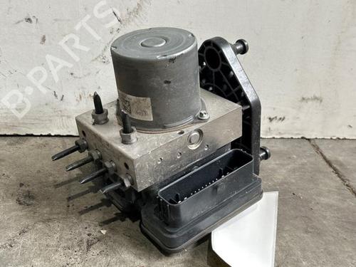 Used ABS pump ABS pump MERCEDES-BENZ SPRINTER 3,5-t Van (B907, B910) 317 CDI RWD (907.631, 907.633, 907.635, 907.637) (170 hp) 40483214 40483214