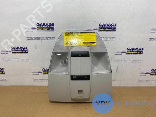 Used Interior roof light MERCEDES-BENZ A-CLASS (W169) A 160 (169.031, 169.331) (95 hp) 25945702