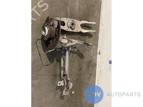 Used Right rear steering knuckle MERCEDES-BENZ GLA-CLASS (X156) GLA 220 CDI (156.903) (170 hp) 25964417