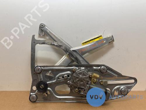 Używane Mechanizm podnoszenia szyby przedniej lewej MERCEDES-BENZ S-CLASS (W140) 400 SE, SEL/S420 (140.042, 140.043) (286 hp) 29522138