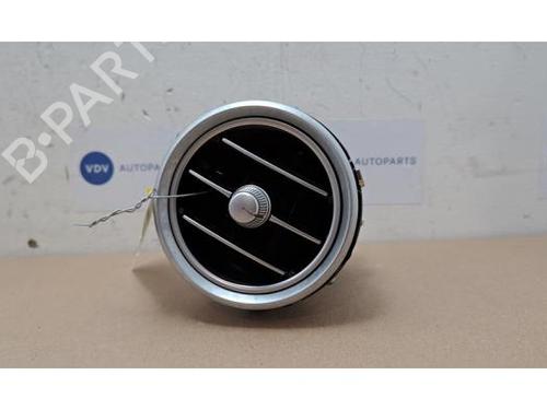 Used Air vent Air vent MERCEDES-BENZ C-CLASS (W205) C 200 BlueTEC / d (205.037) (136 hp) 38839212 38839212