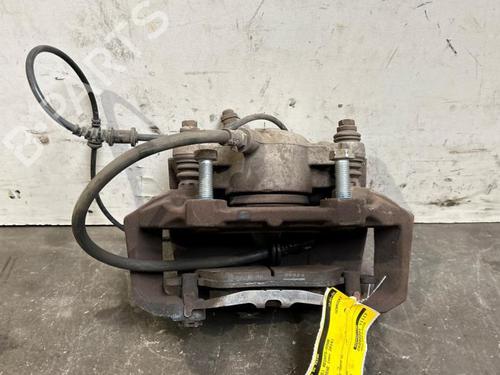 Right front brake caliper MERCEDES-BENZ E-CLASS (W212) E 300 Hybrid / BlueTEC Hybrid (212.098) | BP38819953M104 - Image 3