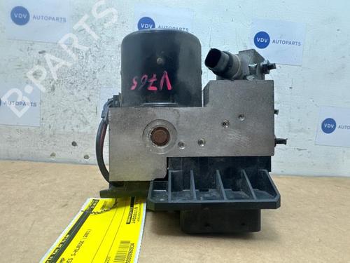 Used ABS pump ABS pump MERCEDES-BENZ S-CLASS (W220, V220) S 320 (220.065, 220.165) (224 hp) 38837050 38837050