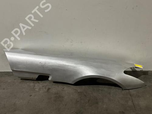 Used Right front fenders Right front fenders 39152356 39152356