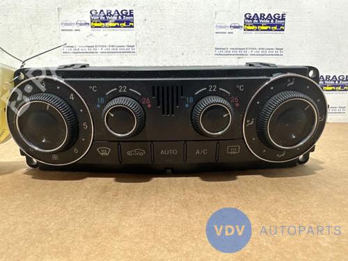 Used Climate control MERCEDES-BENZ C-CLASS (W203) C 200 CDI (203.007) (122 hp) 25948631