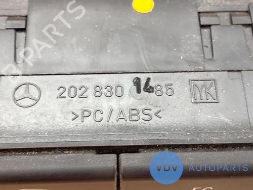 Climate control MERCEDES-BENZ C-CLASS (W202) C 230 Kompressor (202.024) | BP25948764I5 