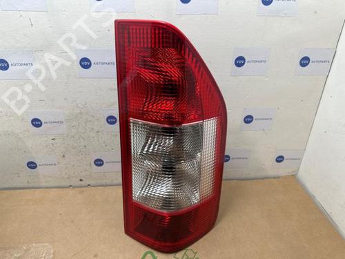 Used Right taillight Right taillight 39152200 39152200