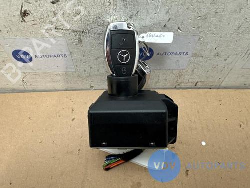 Used Ignition barrel MERCEDES-BENZ B-CLASS Sports Tourer (W246, W242) B 180 CDI / d (246.212) (109 hp) 25966554