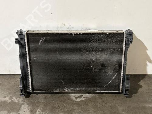 water-radiator-mercedes-benz-c-class-w204-2007-2008-2009-2010-2011-2012-2013-2014-2015-38822225 main image