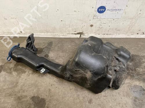 Sprinklertank Sprinklertank MERCEDES-BENZ E-CLASS (W212) E 350 BlueTEC 4-matic (212.094) (258 hp) 38830933 38830933