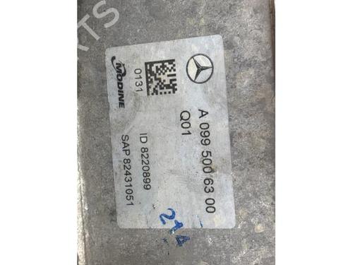 Oil radiator MERCEDES-BENZ E-CLASS (W213) E 200 d (213.013) | BP38833248M33 - Image 4