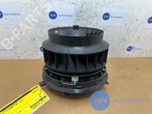 Used Heater blower motor MERCEDES-BENZ C-CLASS Convertible (A205) C 200 (205.442) (184 hp) 25970631