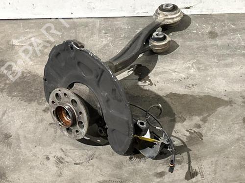 Used Left front steering knuckle Left front steering knuckle RELIANT SCIMITAR Roadster 1300 (69 hp) 38822438 38822438