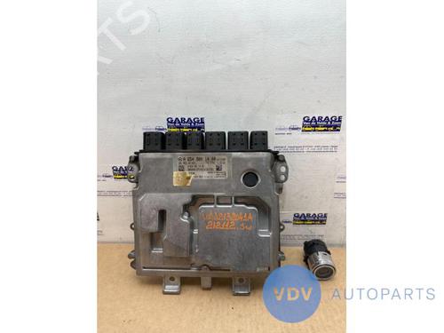 Used Control unit MERCEDES-BENZ E-CLASS T-Model (S213) E 220 d (213.204) (163 hp) 25946186