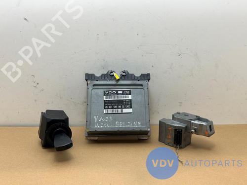 Used Control unit MERCEDES-BENZ E-CLASS (W210) E 200 (210.035) (136 hp) 30161896
