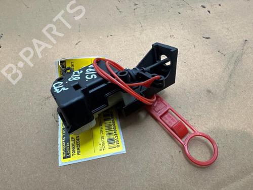 Used Fuel door actuator Fuel door actuator 38833266 38833266