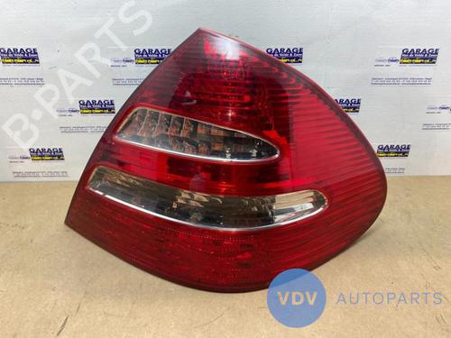 Right taillight MERCEDES-BENZ E-CLASS (W211) E 220 CDI (211.006) | BP25945499C35 