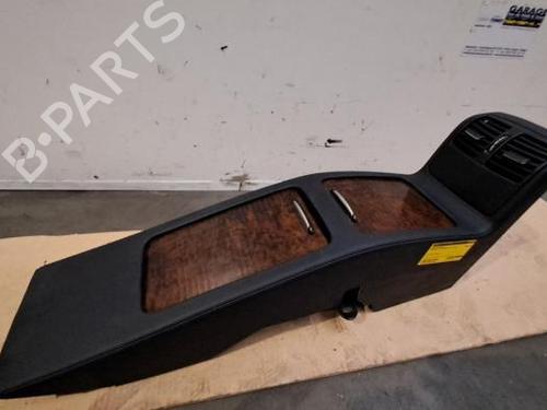 Used Middle console Middle console 38842657 38842657