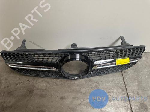 Used Grille MERCEDES-BENZ GLC (X253) 220 d 4-matic (253.905, 253.903) (163 hp) 25981911