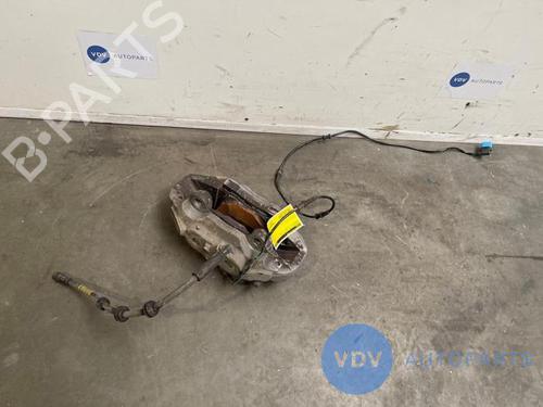 Used Right front brake caliper MERCEDES-BENZ GLC (X253) 220 d 4-matic (253.905, 253.903) (163 hp) 25961128