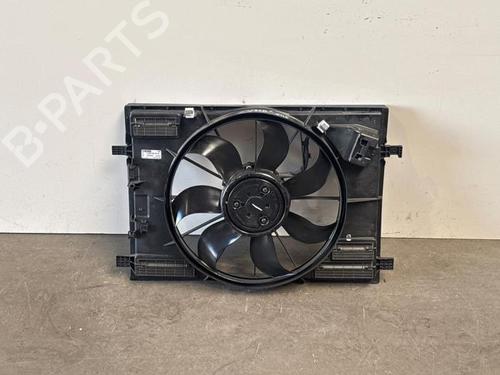 Used Radiator fan Radiator fan 38828281 38828281