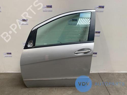Used Left front door MERCEDES-BENZ A-CLASS (W169) A 160 (169.031, 169.331) (95 hp) 25952681