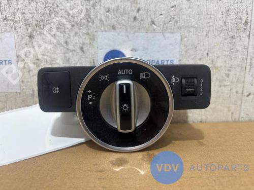 Used Headlight switch MERCEDES-BENZ A-CLASS (W176) A 180 CDI / d (176.012) (109 hp) 25975215