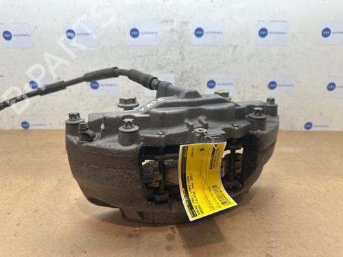 Used Left front brake caliper Left front brake caliper MERCEDES-BENZ C-CLASS T-Model (S205) C 200 d (205.207) (136 hp) 38831146 38831146