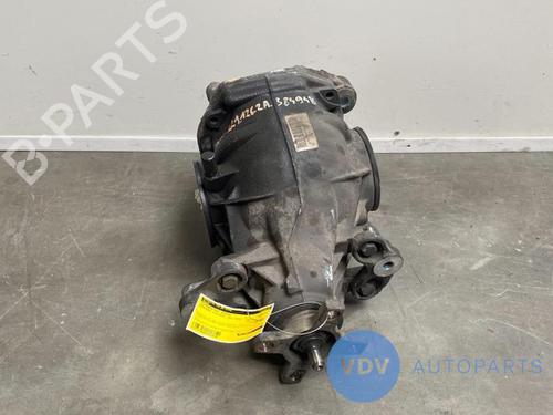 Used Rear differential MERCEDES-BENZ S-CLASS (W221, V221) S 350 BlueTec (221.026, 221.126) (258 hp) 25947795
