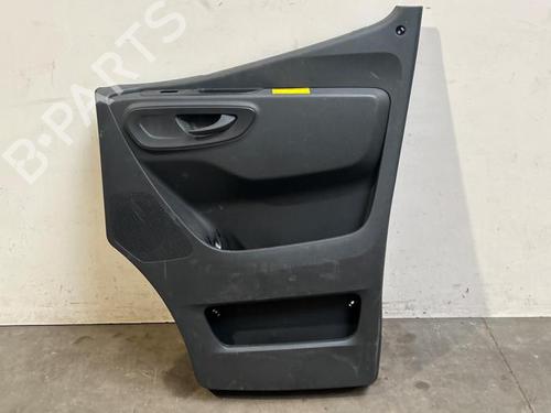 Used Front right panel Front right panel MERCEDES-BENZ SPRINTER 3,5-t Tourer Bus (B907) 319 CDI (907.733, 907.735) (190 hp) 39698082 39698082