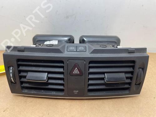 air-vent-mercedes-benz-c-class-w204-2007-2008-2009-2010-2011-2012-2013-2014-2015-38826934 main image