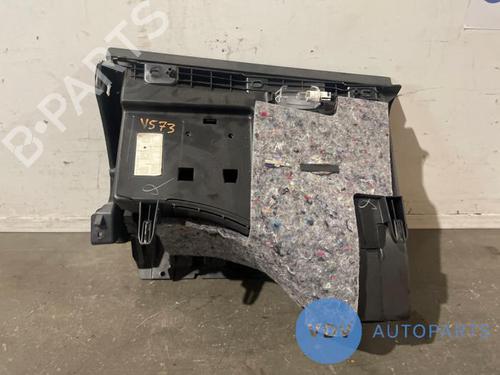 Glove box MERCEDES-BENZ GLA-CLASS (X156) GLA 180 (156.942) | BP25968065C95 