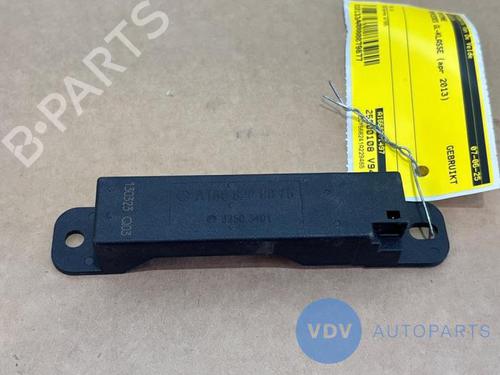 Used Antenna/Base MERCEDES-BENZ GL-CLASS (X166) GL 350 CDI / BlueTec 4-matic (166.823, 166.824) (258 hp) 27204197