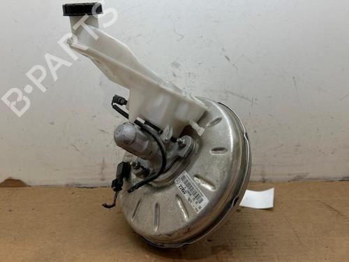 servo-brake-mercedes-benz-cla-shooting-brake-x117-2015-2016-2017-2018-2019-38818235 main image