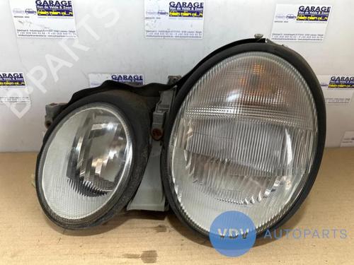 Used Left headlight MERCEDES-BENZ CLK (C208) CLK 200 Kompressor (208.344) (163 hp) 25950993