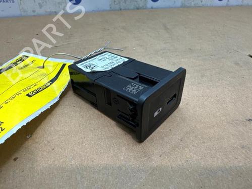 Used Electronic module Electronic module 38833561 38833561
