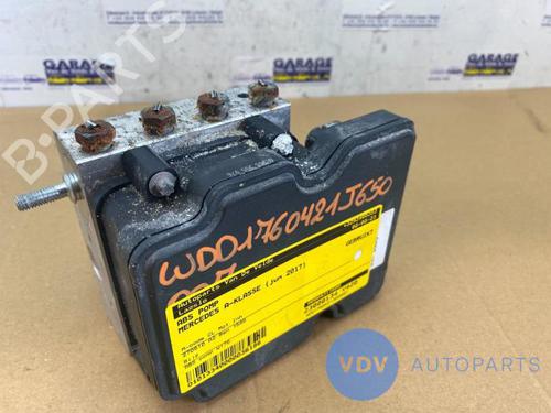Used ABS pump MERCEDES-BENZ A-CLASS (W176) A 180 (176.042) (122 hp) 25952574