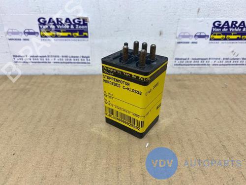 Used Electronic sensor MERCEDES-BENZ C-CLASS (W202) C 250 D (202.125) (113 hp) 25946945