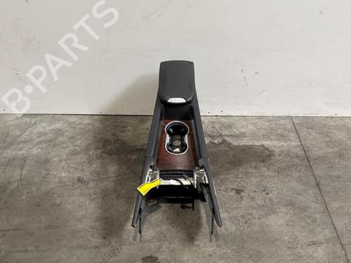 Used Middle console Middle console 38827877 38827877