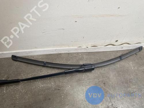 Front windshield wiper arm MERCEDES-BENZ C-CLASS (W205) C 250 BlueTEC / d 4-matic (205.009) | BP25951848C143 