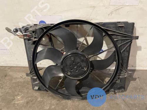Used Radiator fan MERCEDES-BENZ GLC (X253) 220 d 4-matic (253.905, 253.903) (163 hp) 25967593