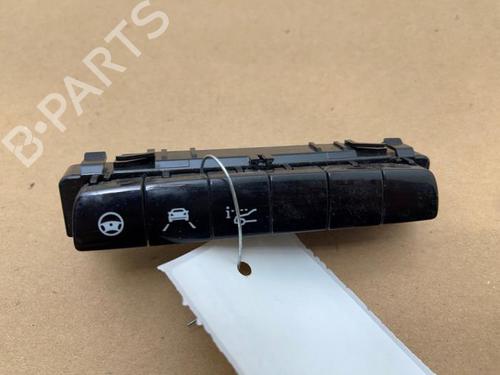 switch-mercedes-benz-e-class-convertible-a238-2017-38824199 main image
