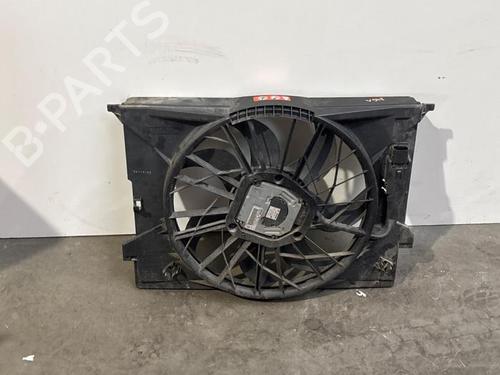Used Radiator fan Radiator fan MERCEDES-BENZ /8 Coupe (W114) 280 CE (114.072) (185 hp) 38828571 38828571