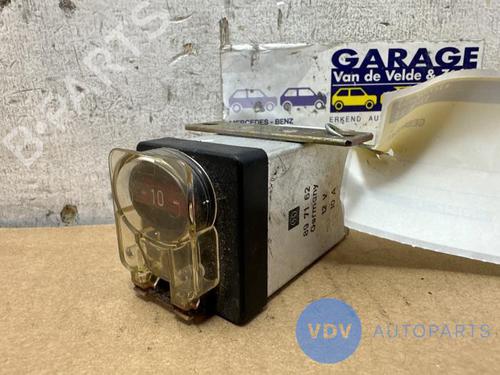 Used Electronic sensor MERCEDES-BENZ 190 (W201) 2.0 (201.022) (90 hp) 25954832