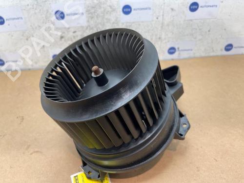 Used Heater blower motor Heater blower motor MERCEDES-BENZ B-CLASS Sports Tourer (W246, W242) B 200 CDI / d (246.208) (136 hp) 38833424 38833424