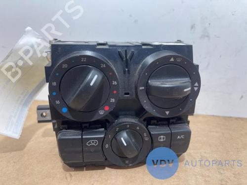 Used Climate control MERCEDES-BENZ VITO / MIXTO Van (W639) 109 CDI (639.601, 639.603, 639.605) (88 hp) 26898823